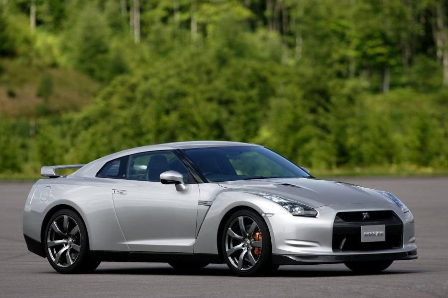  Nissan GT-R 2007 года  (фото 369 из 480)